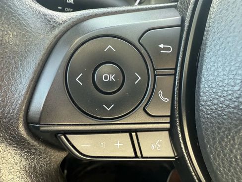 Used 2024 Toyota RAV4 LE image 11