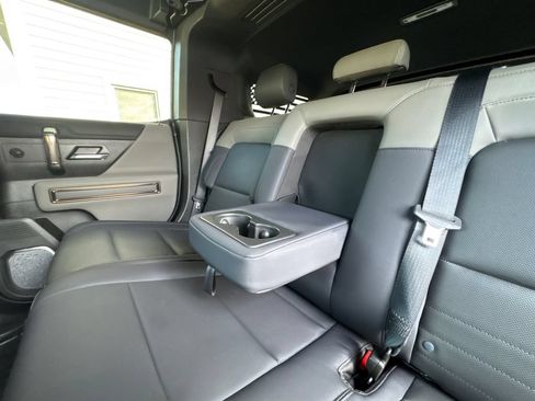 Used 2025 GMC Hummer EV 2X AWD/4WD image 53