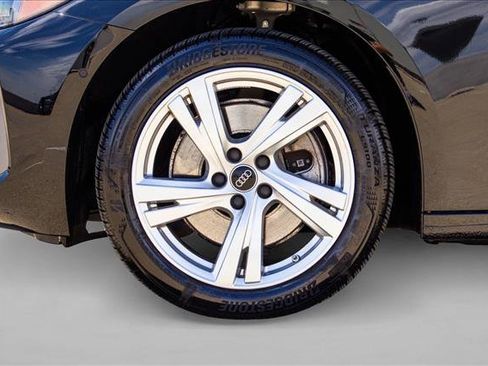 Used 2025 Audi A5 2.0T Premium w/ Convenience Package AWD/4WD image 9