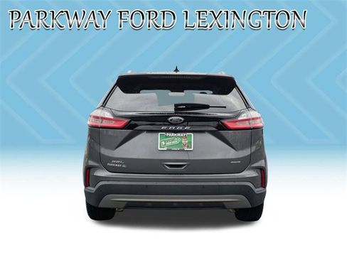 Used 2023 Ford Edge SEL w/ Convenience Package image 6
