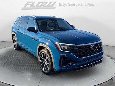 New 2026 Volkswagen Atlas SE image 1