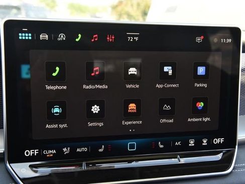 New 2026 Volkswagen Tiguan SE AWD/4WD image 15