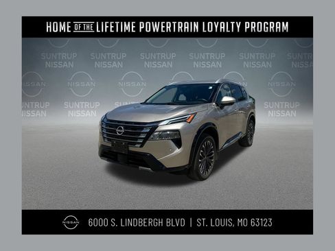 Used 2024 Nissan Rogue Platinum AWD/4WD image 1