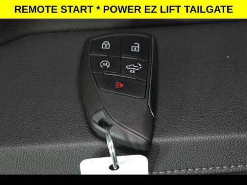 Used 2024 Chevrolet Silverado 1500 LT AWD/4WD image 11