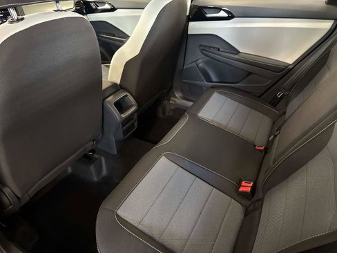 New 2026 Volkswagen Taos S image 14