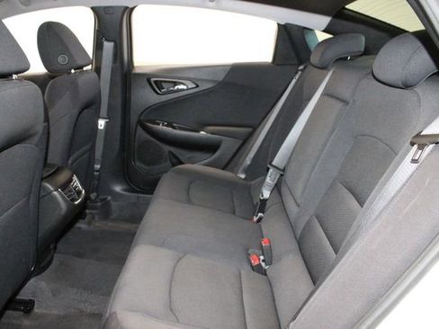 Used 2023 Chevrolet Malibu LT image 8