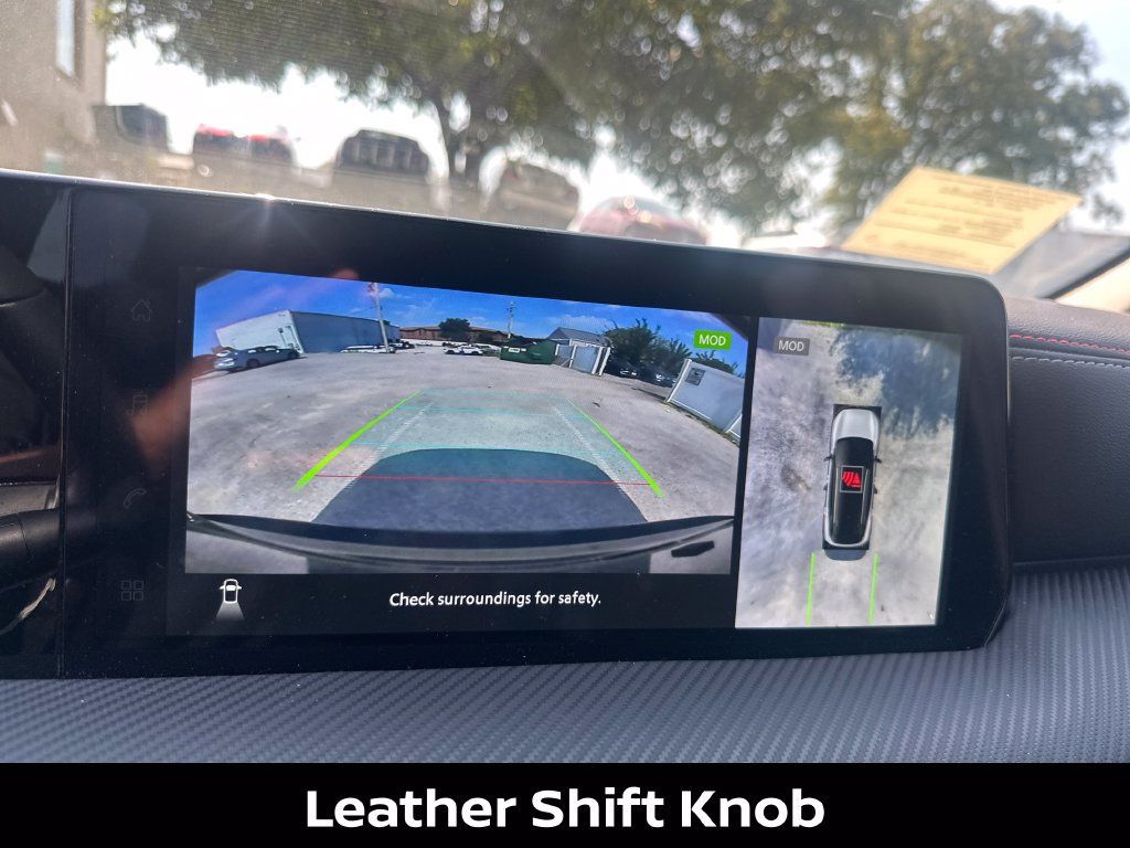 Certified 2026 Nissan Kicks SR FWD image 49