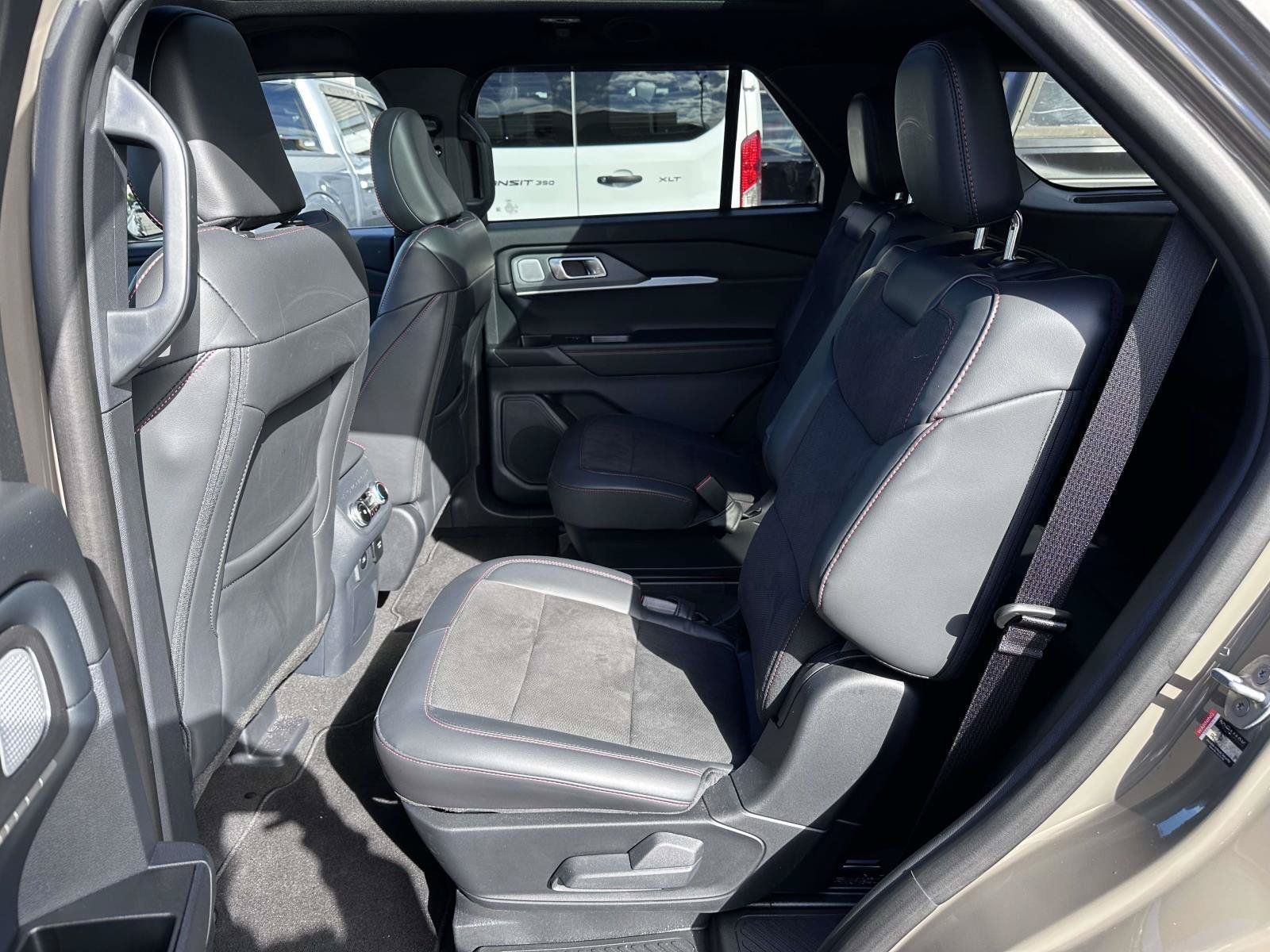 Used 2026 Ford Explorer ST w/ Sun And Sound Package AWD/4WD image 15
