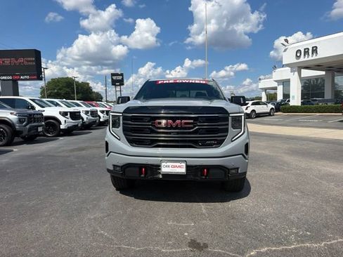 Used 2025 GMC Sierra 1500 AT4 w/ AT4 Premium Package AWD/4WD image 2
