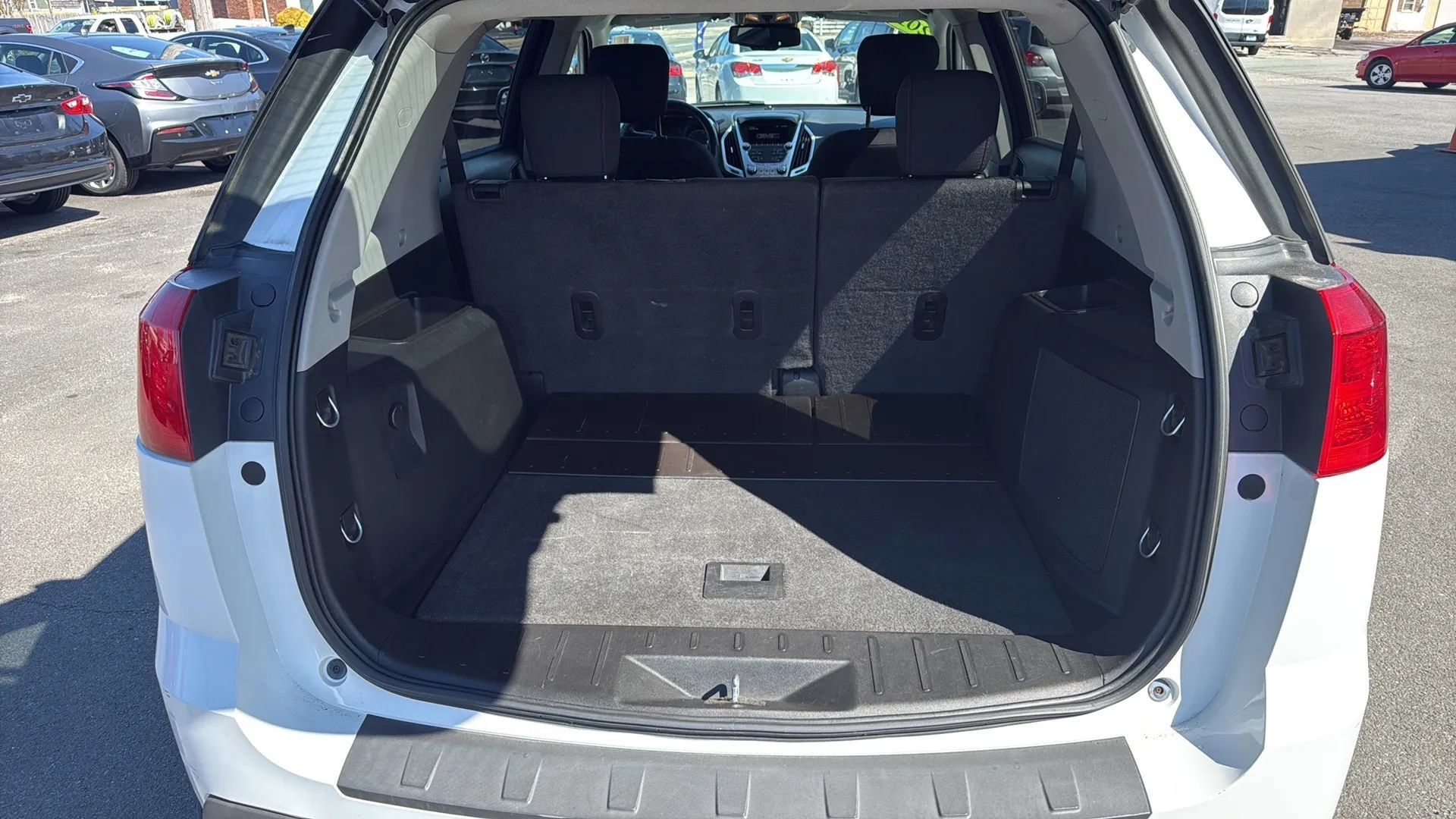 Used 2012 GMC Terrain SLE FWD image 8