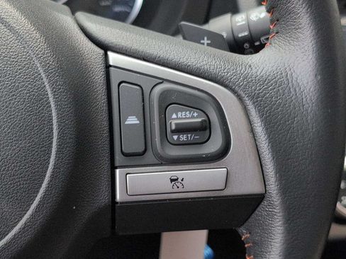 Used 2016 Subaru Crosstrek 2.0i Premium AWD/4WD image 23