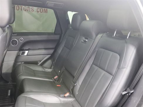 Used 2019 Land Rover Range Rover Sport HSE image 10