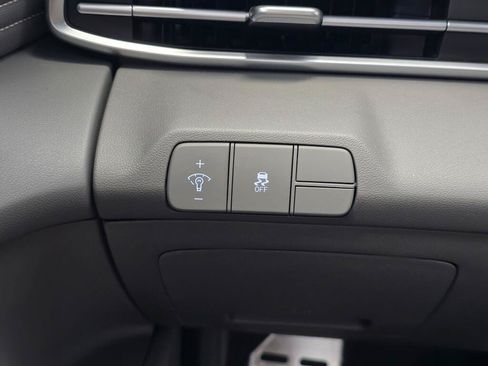 New 2026 Hyundai Elantra SEL Sport Premium FWD image 24