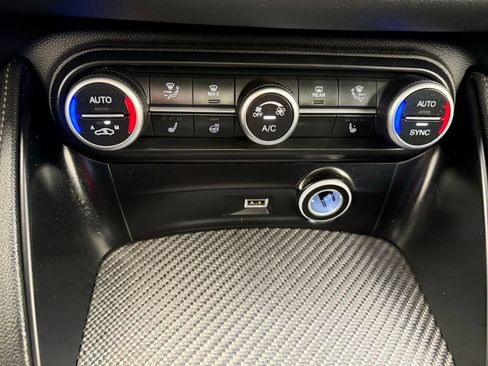 Used 2024 Alfa Romeo Stelvio Quadrifoglio w/ Active Assist Plus Package image 29