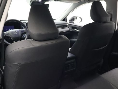 Certified 2025 Toyota Camry LE FWD image 20