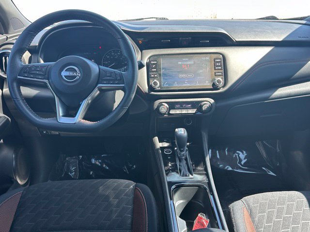 Used 2023 Nissan Kicks SR FWD image 17