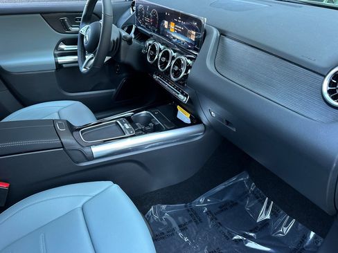 New 2026 Mercedes-Benz GLA 250 image 8