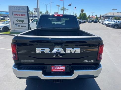 Used 2026 RAM 2500 Big Horn AWD/4WD image 21