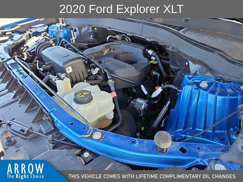 Used 2020 Ford Explorer XLT w/ Equipment Group 202A AWD/4WD image 15