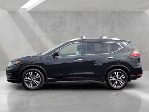 Used 2020 Nissan Rogue SV w/ Premium Package FWD image 7