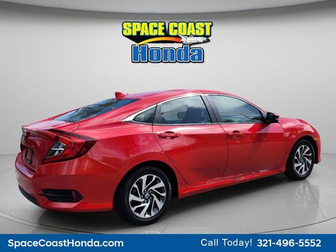 Certified 2018 Honda Civic EX image 5