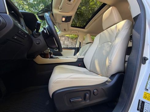 Used 2022 Lexus RX 450h AWD w/ Premium Package image 13