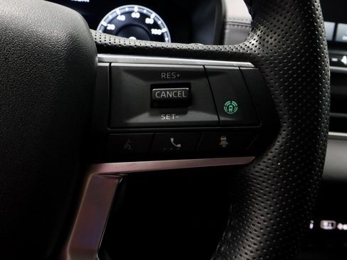 Used 2024 Mitsubishi Outlander SEL image 30