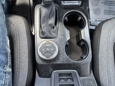 Certified 2025 Ford Bronco Big Bend AWD/4WD image 34