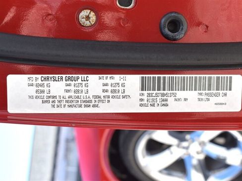 Used 2011 Dodge Challenger R/T RWD image 32