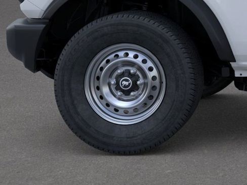 New 2025 Ford Bronco 4-Door AWD/4WD image 21