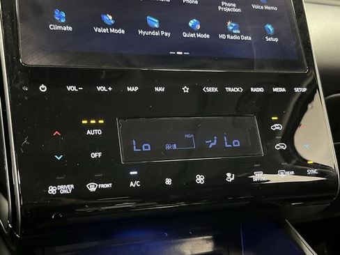 Used 2024 Hyundai Tucson Limited image 21