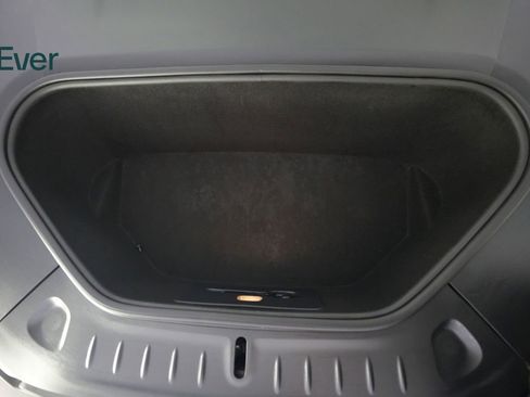 Used 2022 Tesla Model S AWD/4WD image 29