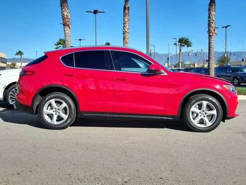 Used 2019 Alfa Romeo Stelvio image 27