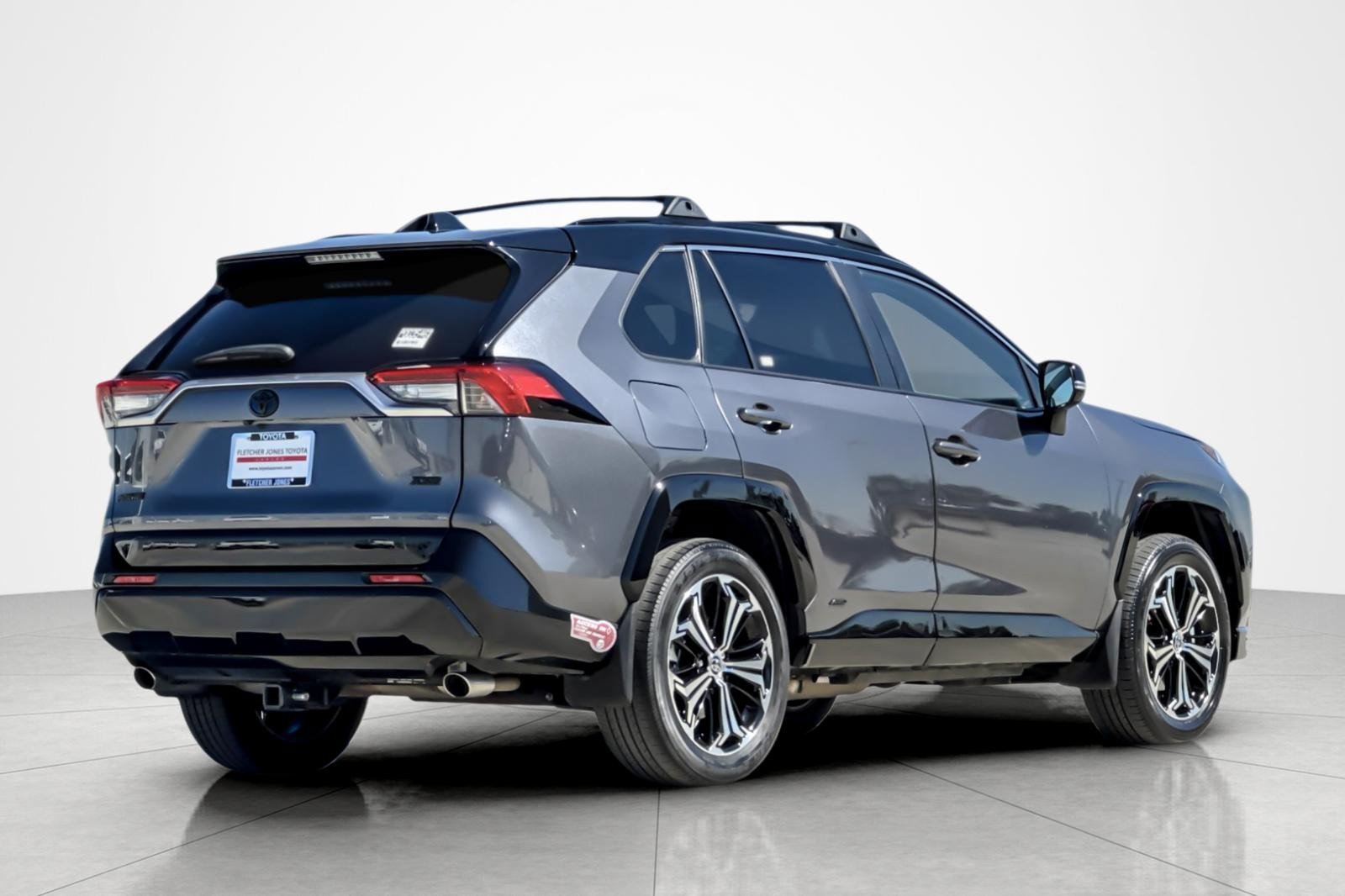Certified 2024 Toyota RAV4 XSE w/ Weather Package AWD/4WD image 5