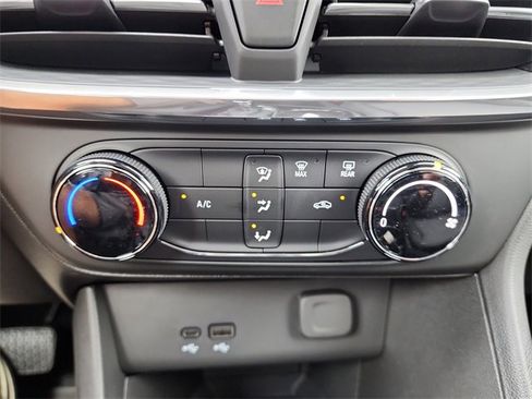 New 2026 Buick Encore GX Preferred image 21