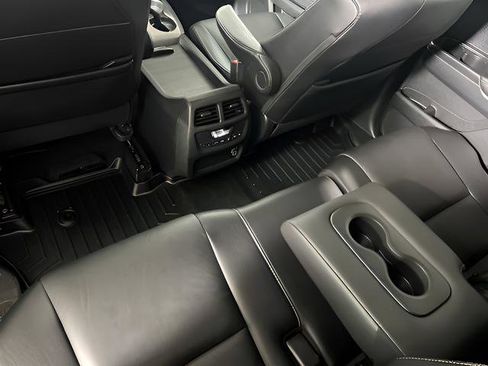 Used 2022 Honda Pilot EX-L image 35