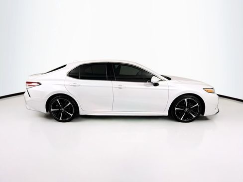 Used 2020 Toyota Camry XSE w/ Carpet Mat Package FWD image 4