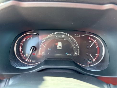 Certified 2025 Toyota RAV4 XLE FWD image 10