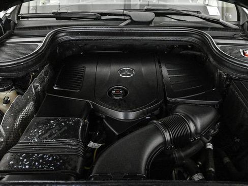 Used 2024 Mercedes-Benz GLE 450e 4MATIC image 24