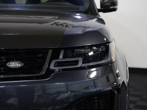 Used 2018 Land Rover Range Rover Sport SVR image 10