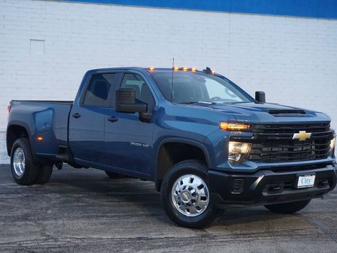 New 2026 Chevrolet Silverado 3500 W/T image 3