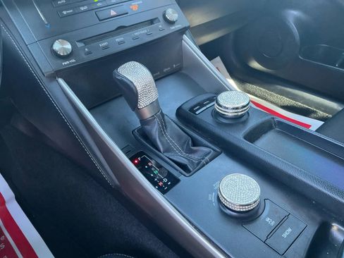 Used 2015 Lexus IS 250 image 31