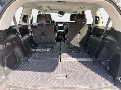 Used 2022 Jeep Grand Cherokee L Limited AWD/4WD image 22