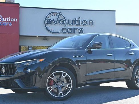 Used 2022 Maserati Levante Modena image 5