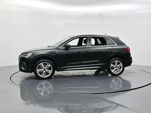 Used 2023 Audi Q3 2.0T Premium Plus AWD/4WD image 6