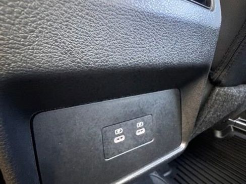 Certified 2025 Nissan Rogue SV w/ Rock Creek Premium Package image 33