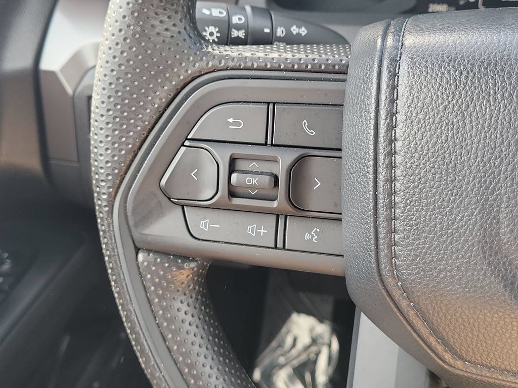 Certified 2025 Toyota Tacoma SR5 RWD image 9