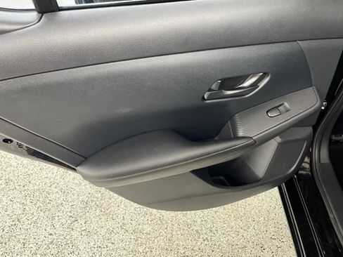 Used 2025 Nissan Sentra S FWD image 18