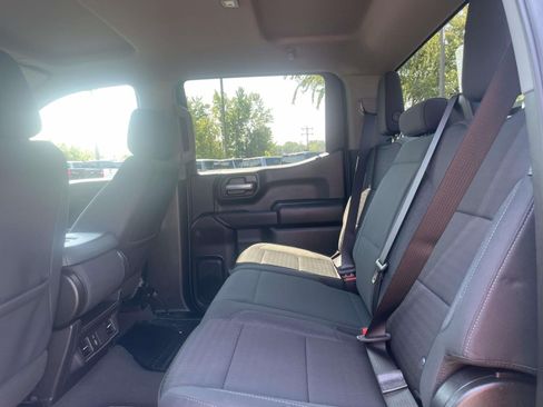Used 2024 Chevrolet Silverado 1500 Custom RWD image 9