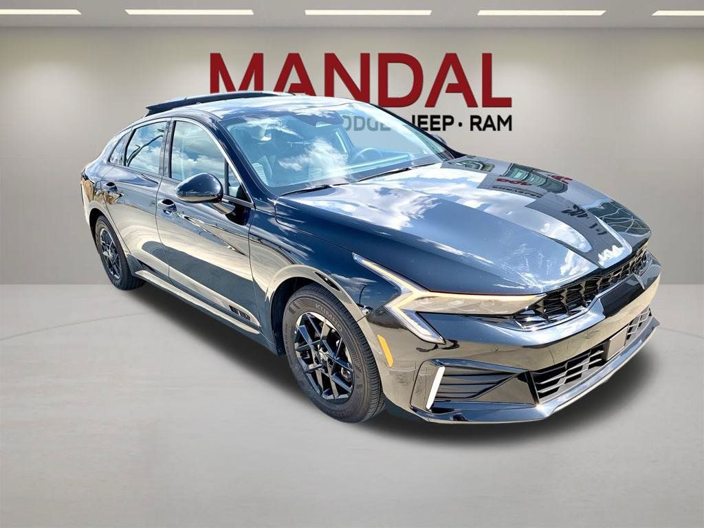 Used 2026 Kia K5 LXS FWD image 3